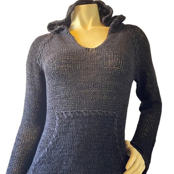 Prague Hooded Sweater Size S - Picture 9 of 13
